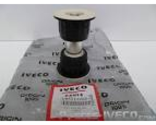 САЙЛЕНТБЛОК РЕССОРЫ IVECO E3 "S" 504112265