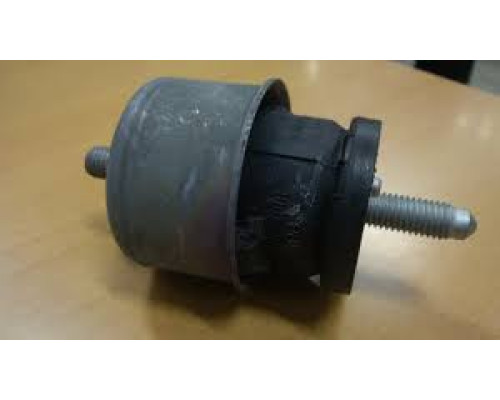 ПОДУШКА КПП IVECO E5 5801283686