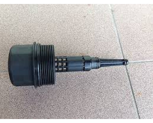 КРЫШКА КОРПУСА МАСЛЯНОГО ФИЛЬТРА SPRINTER 2.2CDI OM611 -06 1001810