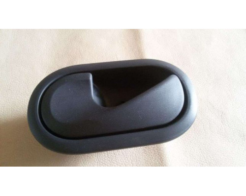 РУЧКА ВНУТР ЛЕВАЯ ПЕР MASTER 10-/KANGOO 08- 62514/DF32775