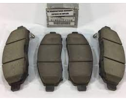 КОЛОДКИ ТОРМ. ПЕРЕД. NISSAN PATHFINDER 06- 2.5TDI D1M60-CY70B